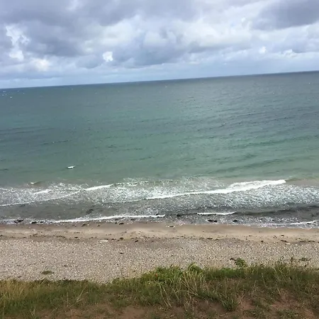 10 Person In Gilleleje-by Traum *